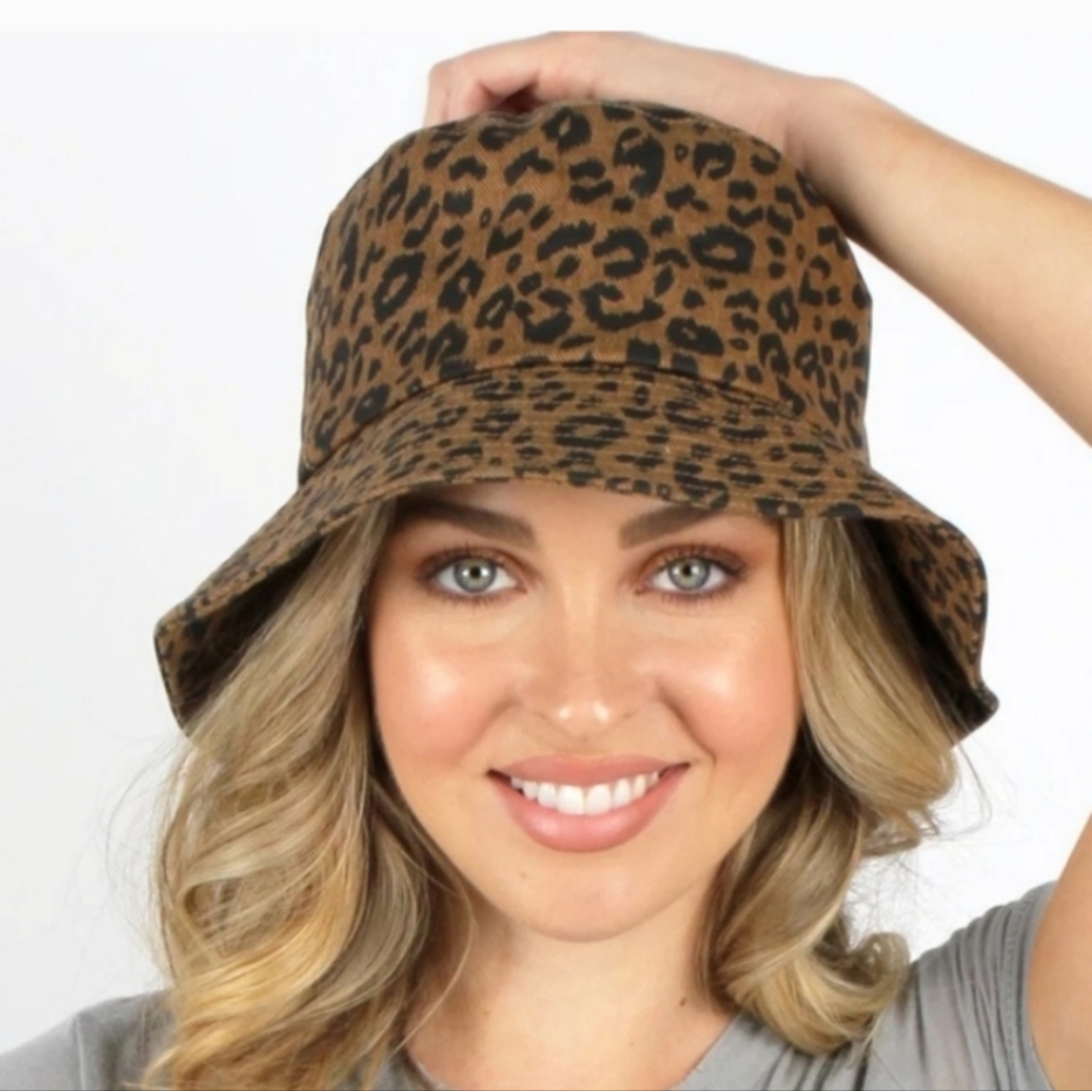David and Young Brown Leopard Bucket Hat